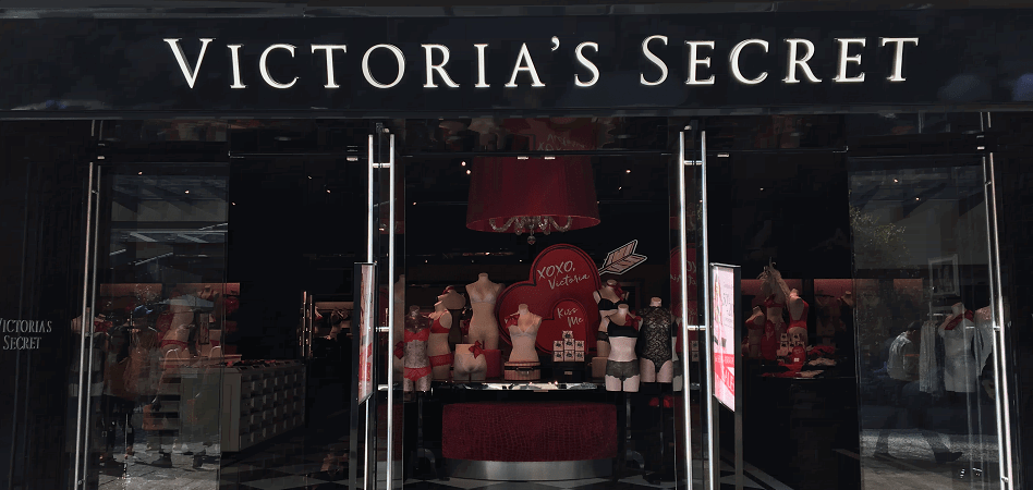 El dueño de Victoria’s Secret tropieza en el arranque del año y reduce sus ventas un 7%